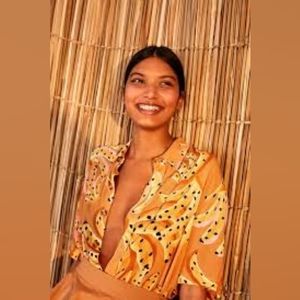 Farm Rio Raining Bananas Button-Up Top Size L